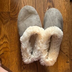 Dr. Scholl's Gray and Cream Women's Slippers